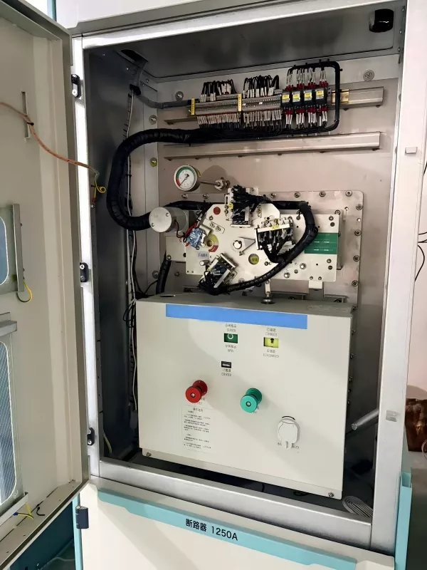 Medium Voltage 33KV/36KV SF6 Gas Insulated RMU Panel Compact Distribution Switchgear